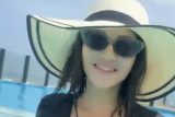 Setting the pool on fire! Sunny Leone