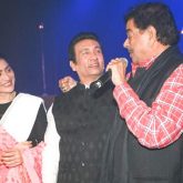 Shekhar Suman, Geetika Tyagi, Shatrughan Sinha, Anees Bazmee and others snapped attending the upcoming play ‘Ek Mulaqat’