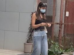 Suhana Khan slaying basic black n denim look