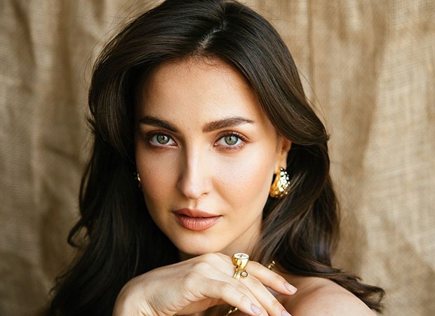 Elli AvrRam on celebrating her birthday morning with family in Sweden; says, "I wake up in bed with breakfast, cake and gifts”