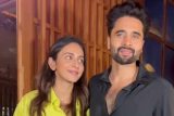 Love birds Rakul Preet Singh & Jackky Bhagnani papped post dinner date