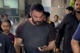 Sohail Khan papped in comfy clothes