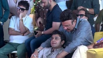 A Glimpse of brotherly bonding Sonu Nigam & Anu Malik