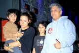 Mohit Suri spotted with family post Saiyaara success