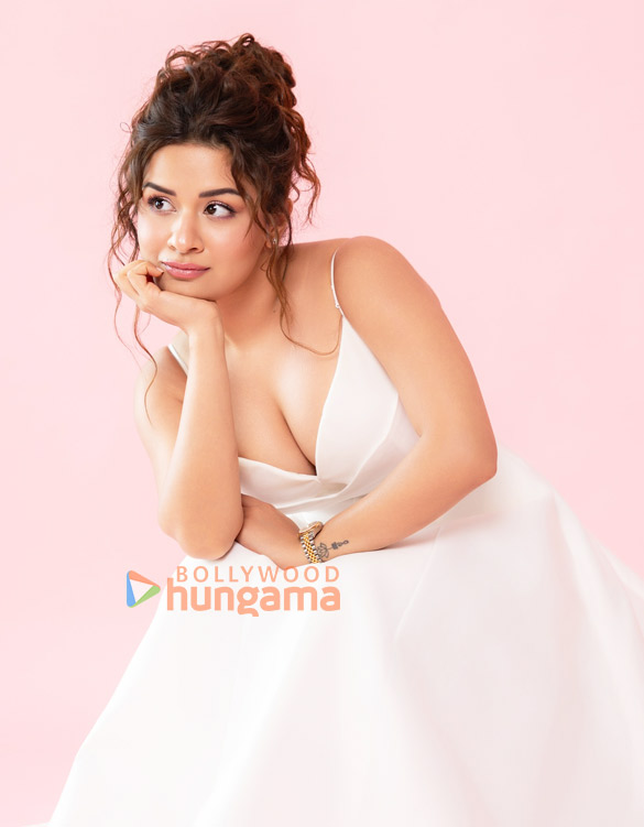 avneet kaur 0909