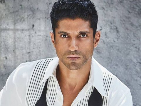 Farhan Akhtar donates 50 phones to Uttarakhand flood survivors