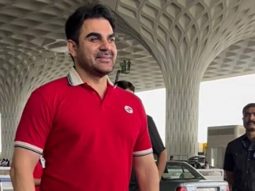 Arbaaz Khan nailing a red t-shirt at the airport