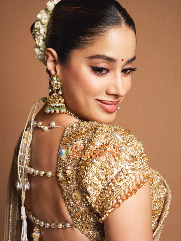 janhvi kapoor 10229 7