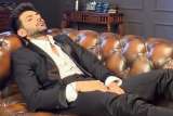 Kartik Aaryan’s sleepy mood on set