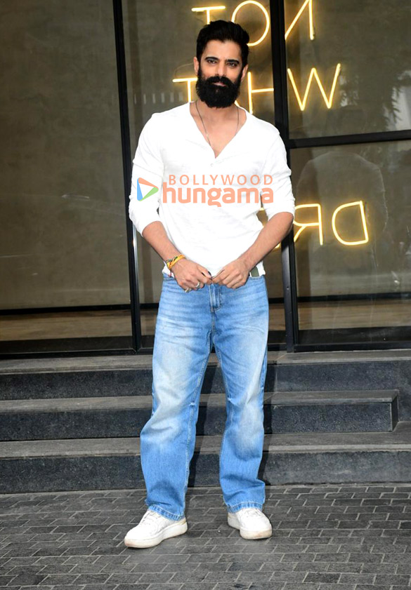 photos ali fazal rasika dugal shweta tripathi harshita gaur shriya pilgaonkar and others snapped at the muhurat pooja of the movi