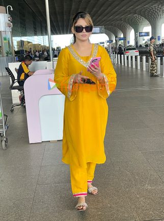 Photos: Arjun Kapoor, Urvashi Rautela, Bobby Deol and others snapped at the airport