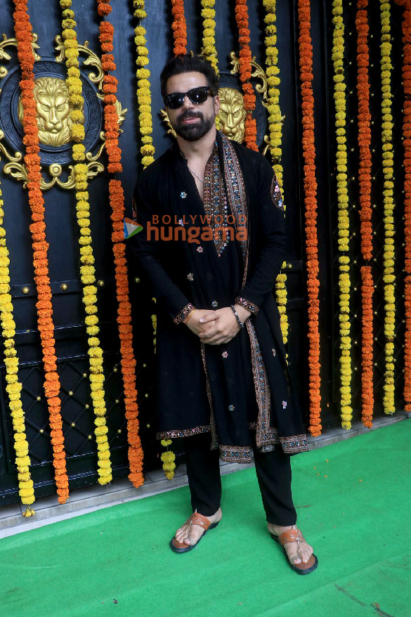 photos celebs grace ektaa r kapoors ganesh chaturthi celebrations 10 4