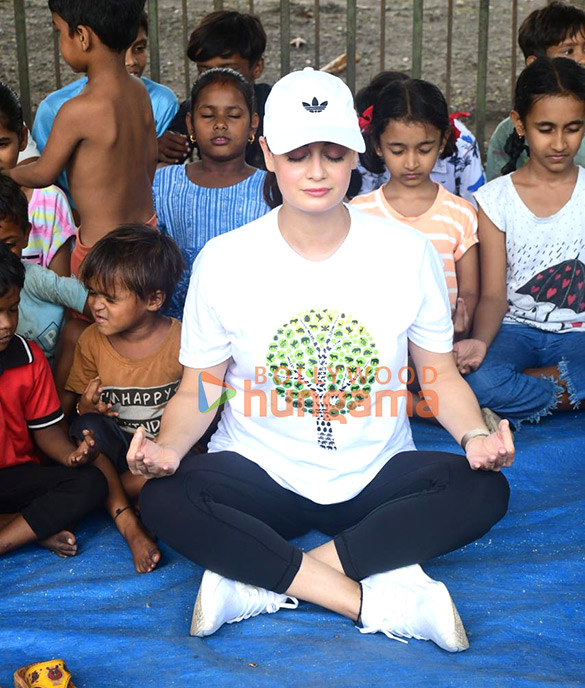 photos dia mirza joins children to promote a noble cause 1
