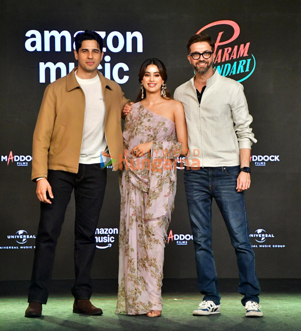 photos janhvi kapoor sidharth malhotra sonu nigam shreya ghoshal and others grace the music launch of param sundari 2