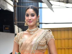 Photos: Janhvi Kapoor snapped promoting Param Sundari