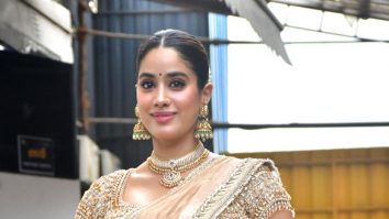 Photos: Janhvi Kapoor snapped promoting Param Sundari