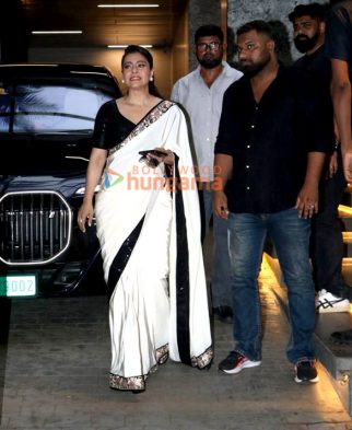 Photos: Kajol Snapped in Juhu
