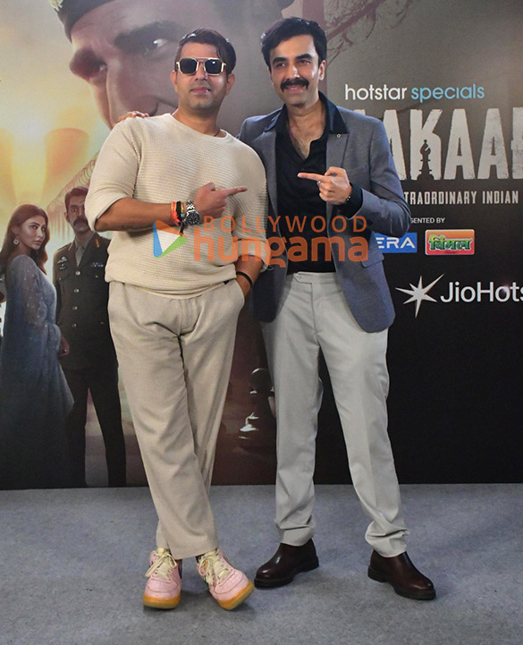 photos mouni roy naveen kasturia and faruk kabir snapped promoting their show salakaar with their co star 2