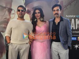Photos: Mouni Roy, Naveen Kasturia and Faruk Kabir snapped promoting their show Salakaar