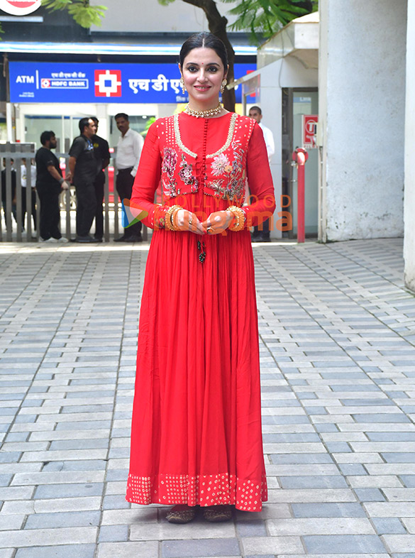 photos neil nitin mukesh divya khossla and umesh shukla snapped during ek chatur naar promotions 4