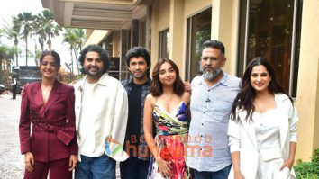 Photos: Prajakta Koli, Surveen Chawla, Karanvir Malhotra, Priya Bapat and others snapped promoting their upcoming series Andhera