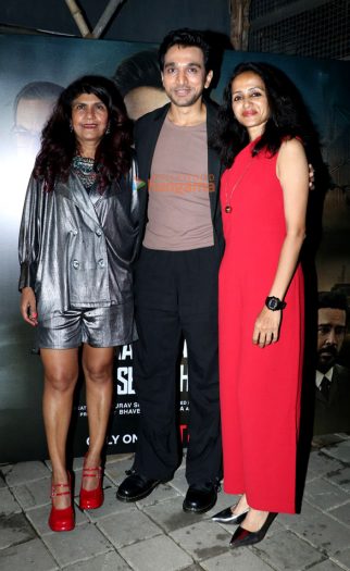 Photos: Pratik Gandhi, Sunny Hinduja and others grace the special screening of Saare Jahan Se Accha Photos: Pratik Gandhi, Sunny Hinduja and others grace the special screening of Saare Jahan Se Accha