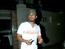 Photos: Randeep Hooda snapped in Bandra