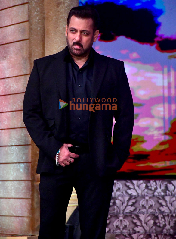 photos salman khan snapped on the sets of bigg boss 19 7