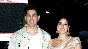 Photos: Sidharth Malhotra and Janhvi Kapoor snapped promoting ‘‘Param Sundari’ on the sets of Super Dancer 5