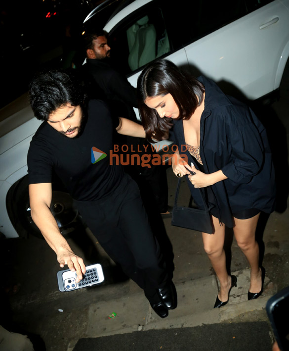 photos veer pahariya and tara sutaria snapped in bandra 2 3