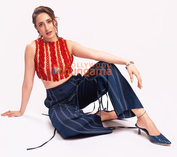 pragya jaiswal 0008 3