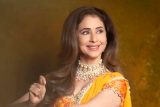 Urmila Matondkar beautiful dance on Ganesh Chaturthi