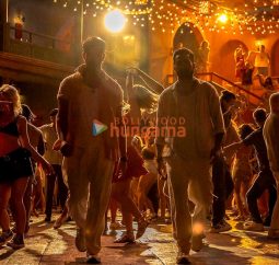 War 2 stills