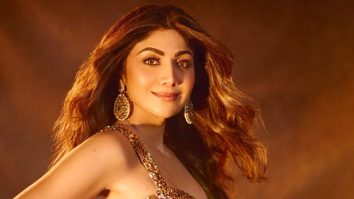 Shilpa Shetty dances her way into the 90s hit ‘Dil Pe Chalai Churiya’; watch