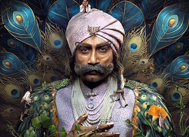 महेश बाबू ने वेंकटेश महा के राव बहादुर को सत्य देव के मन-उड़ाने वाले परिवर्तन की विशेषता दी, पहले पोस्टर अब बाहर