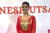 Nimrat Kaur is all Ganesh Utsav ready in a gorgeous red suit