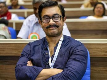 After Box Success Formula, Aamir Khan now introduces PATHBREAKING points system: “Everyone should be paid equally…bigger stars contribute more and should get a little more”; reveals he distributed bonus to his team after Dangal’s blockbuster success After Box Success Formula, Aamir Khan now introduces PATHBREAKING points system: “Everyone should be paid equally…bigger stars contribute more and should get a little more”; reveals he distributed bonus to his team after Dangal’s blockbuster success