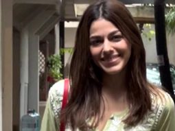 Alaya F’s desi look papped in a green chikankari kurti set