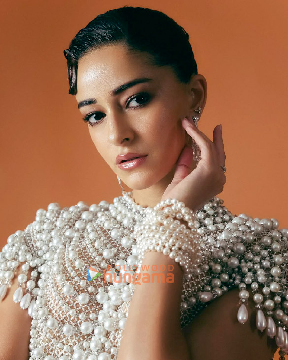 ananya panday 1 398