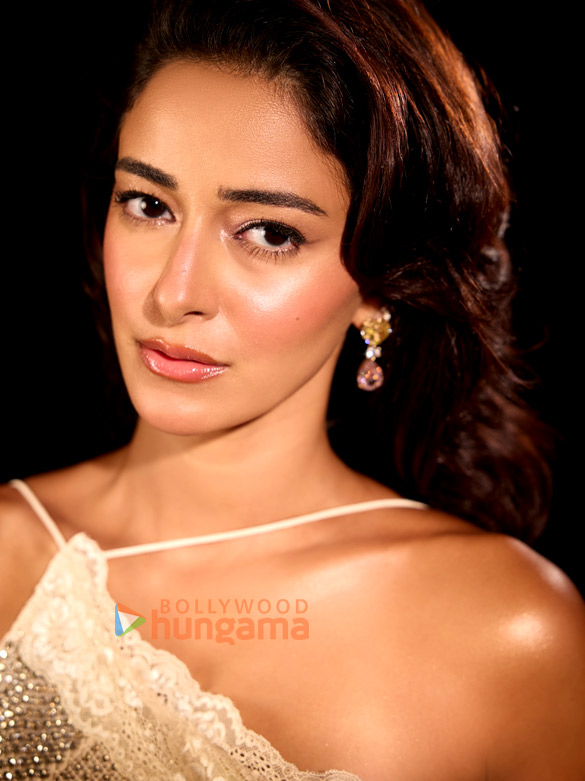 ananya panday 9 21