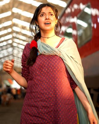 Movie Stills Of The Movie Ek Chatur Naar