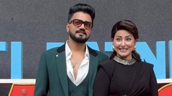 Gorgeous lady Hina Khan pose with husband