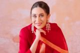 Karisma Kapoor giving major Sapna vibes