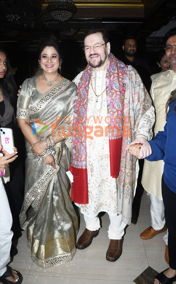 photos aamir khan and others graces the 4th season of ajivasan act 1212 11