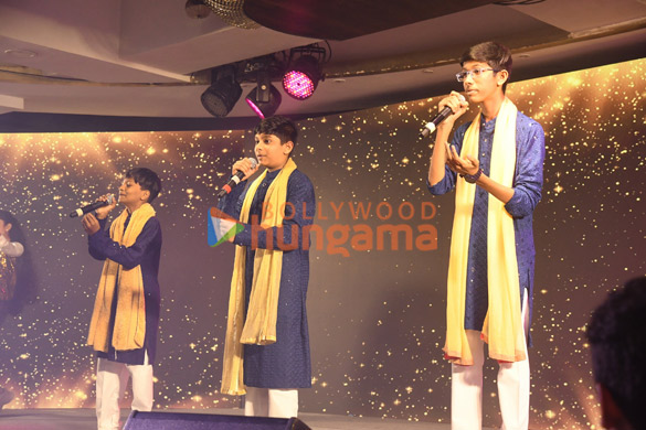 photos aamir khan and others graces the 4th season of ajivasan act 1212 17