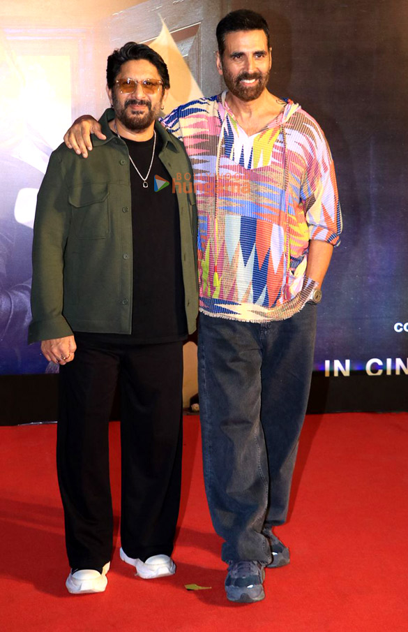 Photos: Akshay Kumar, Arshad Warsi, Amrita Rao and others grace the premiere of Jolly LLB 3 Photos: Akshay Kumar, Arshad Warsi, Amrita Rao and others grace the premiere of Jolly LLB 3