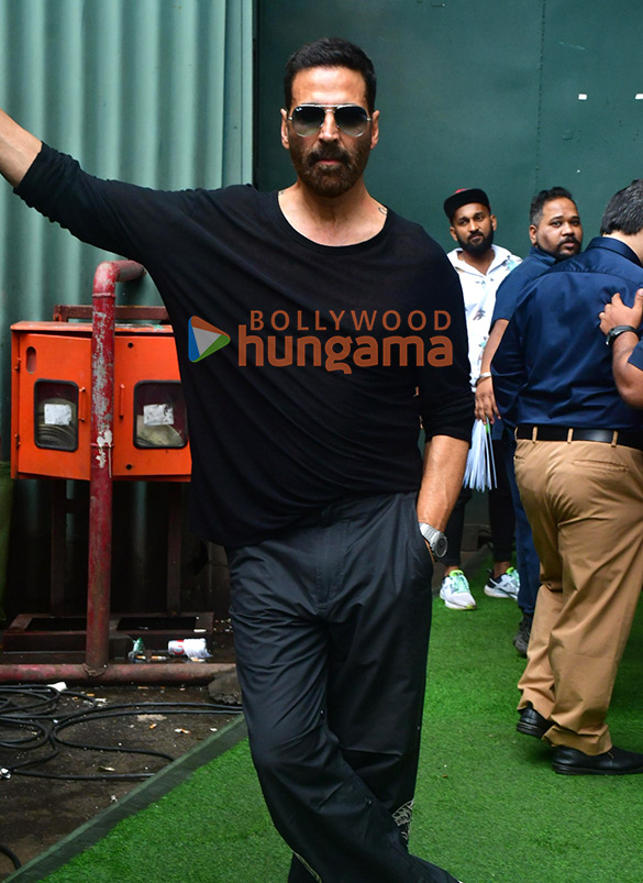 photos akshay kumar arshad warsi and saurabh shukla snapped promoting jolly llb 3 7