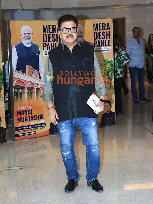 photos akshay kumar tiger shroff arjun kapoor and others grace the screening of the grand musical saga mera desh pahle 19