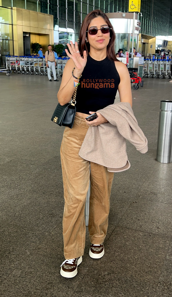 Photos: Bhumi Pednekar, Sushmita Sen, Hema Malini and others snapped at the airport Photos: Bhumi Pednekar, Sushmita Sen, Hema Malini and others snapped at the airport
