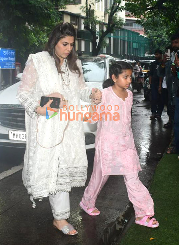 Photos: Celebs attend Pooja Dadlani’s mother-in-law’s prayer meet